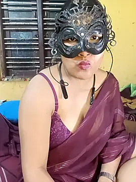 Snapshot of Radhikadavi879 chatting on February 9, 2025, 6:47 pm Radhikadavi879 online show from February 9, 2025, 6:47 pm