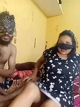 Snapshot of Radhikadavi879 chatting on February 15, 2025, 6:55 pm Radhikadavi879 online show from February 15, 2025, 6:55 pm