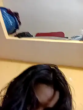 Snapshot of Radhikadavi879 chatting on February 11, 2025, 8:31 pm Radhikadavi879 online show from February 11, 2025, 8:31 pm