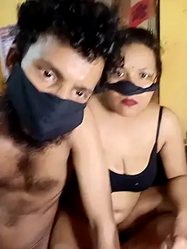Snapshot of Radhikadavi879 chatting on January 31, 2025, 8:12 pm Radhikadavi879 online show from January 31, 2025, 8:12 pm