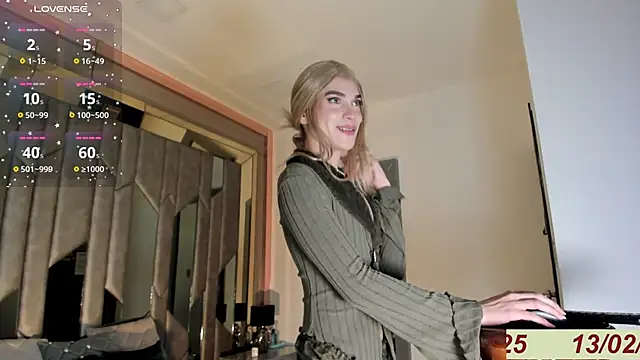 Avril Naughty online show from February 14, 2025, 5:19 am