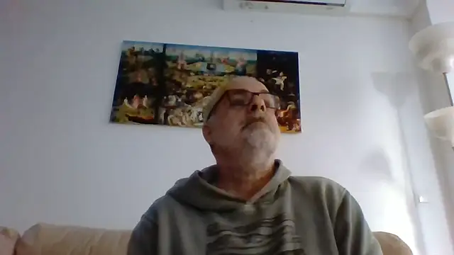 Satiro Sevilla online show from November 17, 2025, 4:55 pm