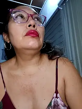 anniecoopeer online show from February 18, 2025, 12:05 am