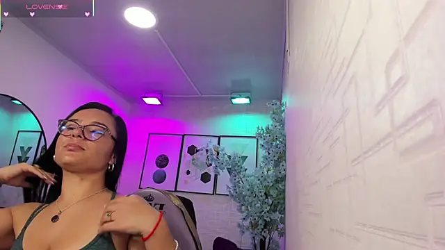 Tiara rr online show from April 1, 2026, 3:19 am