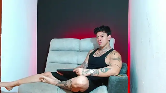 JUSTIN FULLER1 online show from February 8, 2026, 6:49 pm