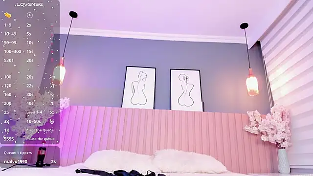 Snapshot of babee_sophie chatting on October 25, 2025, 3:38 am babee sophie online show from October 25, 2025, 3:38 am