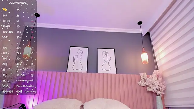 Snapshot of babee_sophie chatting on October 15, 2025, 3:16 am babee sophie online show from October 15, 2025, 3:16 am