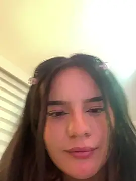 Snapshot of babee_sophie chatting on March 15, 2025, 9:41 am babee sophie online show from March 15, 2025, 9:41 am