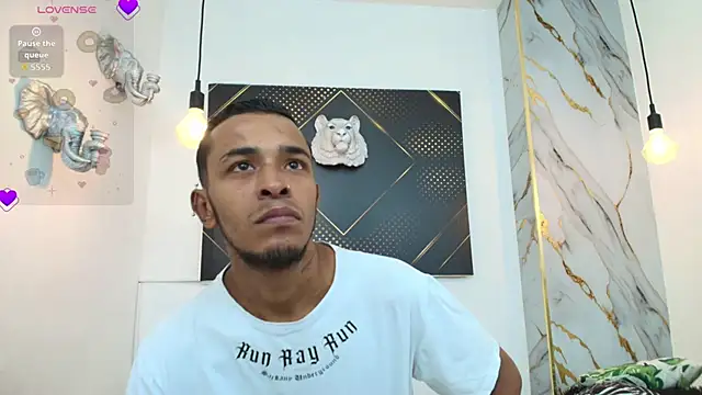 Snapshot of JordanAndAndrew chatting on October 18, 2025, 8:00 pm JordanAndAndrew online show from October 18, 2025, 8:00 pm