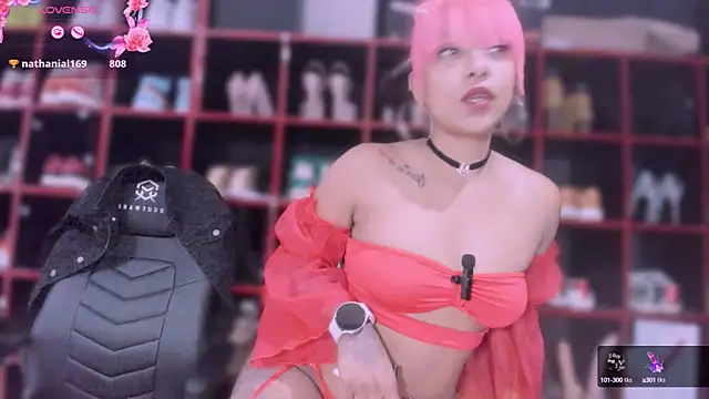 Indianbrownie online show from December 16, 2024, 9:09 pm