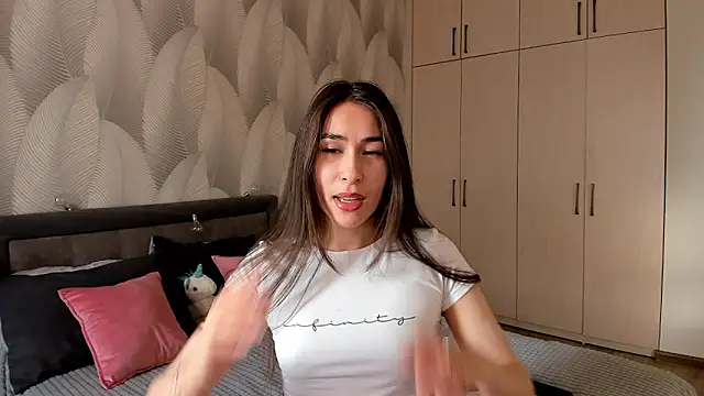 Bambiii bby online show from February 21, 2025, 3:34 am