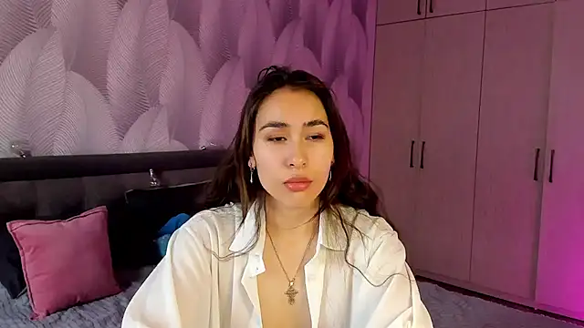 Bambiii bby online show from October 2, 2025, 2:26 am