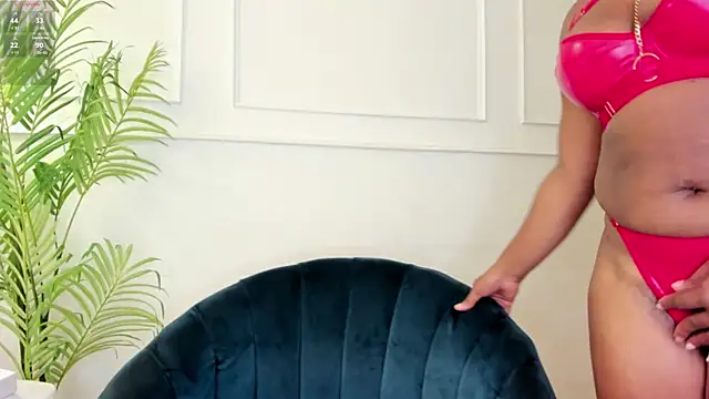 Abril Storm online show from March 20, 2025, 9:13 pm