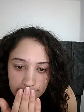 alana 2024 online show from October 5, 2025, 2:35 am