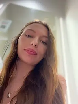 Snapshot of AlisaMur chatting on January 12, 2025, 8:25 am AlisaMur online show from January 12, 2025, 8:25 am