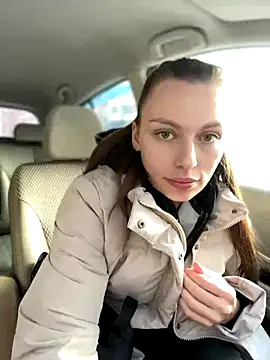 Snapshot of AlisaMur chatting on December 9, 2024, 3:18 am AlisaMur online show from December 9, 2024, 3:18 am