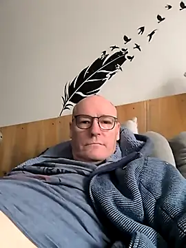 bogland33 online show from February 17, 2026, 1:52 pm