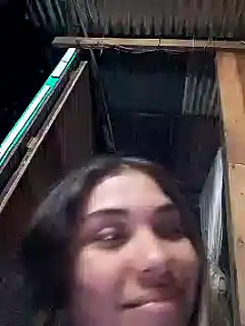 ojitos bello online show from January 10, 2025, 5:05 am