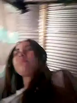 ojitos bello online show from December 16, 2024, 1:54 pm