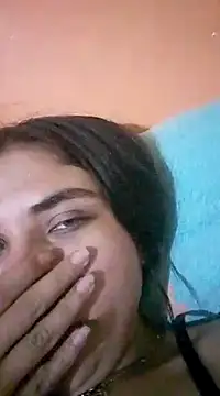 ojitos bello online show from March 6, 2025, 3:57 am