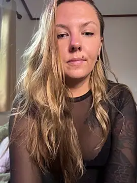 Snapshot of _private_person_ chatting on June 19, 2026, 9:48 am private person online show from June 19, 2026, 9:48 am