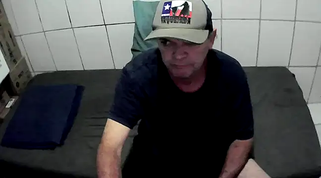 pierdona online show from February 13, 2025, 8:34 pm