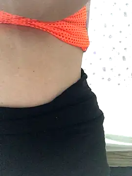 ahross online show from November 19, 2025, 8:58 am