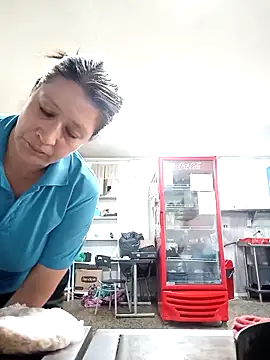 Snapshot of carolina_linarez69 chatting on May 28, 2026, 4:57 pm carolina linarez69 online show from May 28, 2026, 4:57 pm