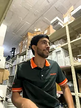 eviltwinyoung online show from October 15, 2025, 10:51 pm