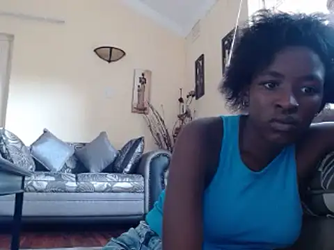Snapshot of SexyRed18 chatting on February 20, 2025, 8:50 am SexyRed18 online show from February 20, 2025, 8:50 am