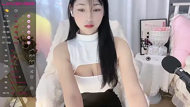 -Jolene-688- online show from March 11, 2025, 3:45 pm