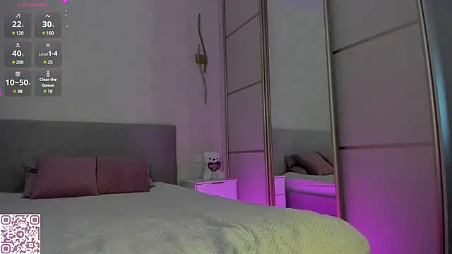 flora off online show from February 20, 2025, 10:16 am