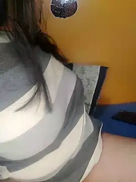 Snapshot of paula_thompson2 chatting on January 22, 2025, 7:14 am paula thompson2 online show from January 22, 2025, 7:14 am