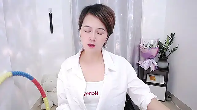 Fan ting online show from March 10, 2025, 7:55 am
