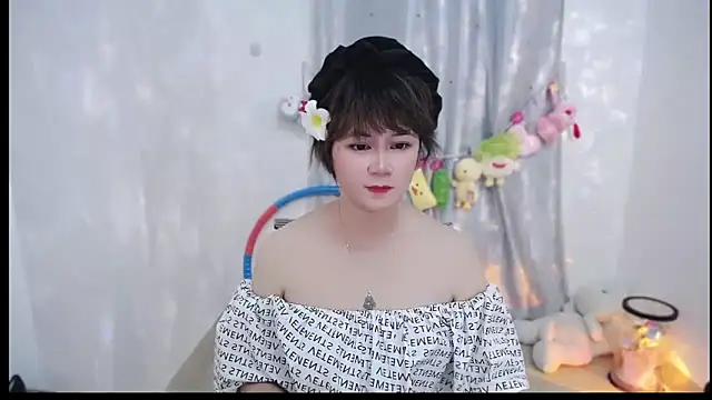 Snapshot of Fan_ting chatting on October 11, 2025, 3:24 pm Fan ting online show from October 11, 2025, 3:24 pm