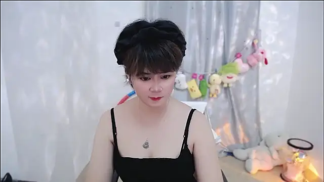 Snapshot of Fan_ting chatting on October 12, 2025, 3:35 pm Fan ting online show from October 12, 2025, 3:35 pm