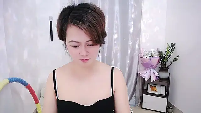 Fan ting online show from March 13, 2025, 5:43 am
