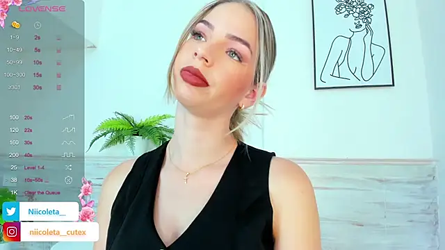 Niicoleta online show from March 2, 2025, 8:03 pm