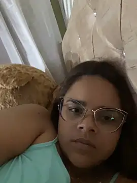 Snapshot of Evabigass chatting on February 3, 2026, 3:48 am Evabigass online show from February 3, 2026, 3:48 am