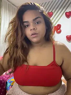 Snapshot of Evabigass chatting on December 4, 2025, 7:57 pm Evabigass online show from December 4, 2025, 7:57 pm