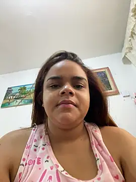 Evabigass online show from April 13, 2026, 11:47 am