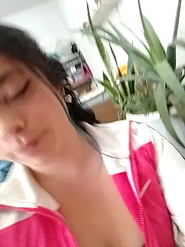 Snapshot of Elvishcassie_ chatting on July 15, 2026, 7:54 pm Elvishcassie online show from July 15, 2026, 7:54 pm
