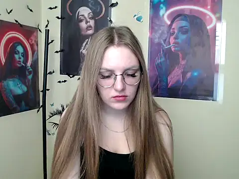 Snapshot of _AlMamiyy_ chatting on October 17, 2025, 6:50 am  AlMamiyy  online show from October 17, 2025, 6:50 am