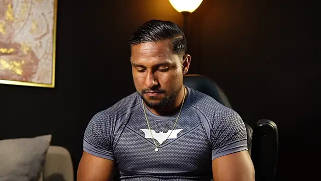 CallumMuscle online show from April 12, 2026, 2:04 am