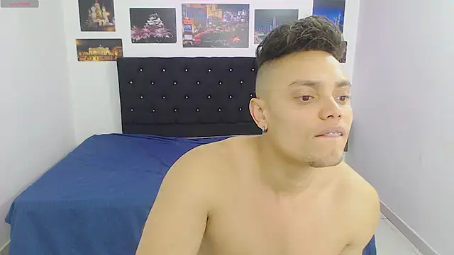 Booy Hott online show from December 10, 2024, 2:50 pm