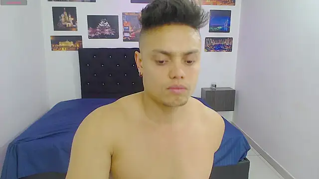 Booy Hott online show from December 9, 2024, 2:28 pm
