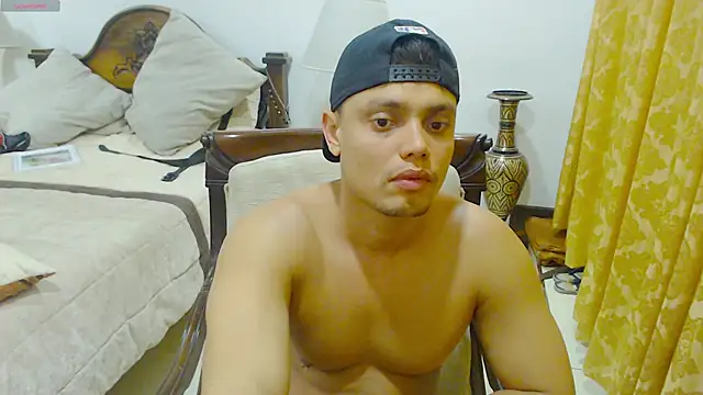 Booy Hott online show from February 8, 2025, 1:11 am