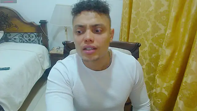 Booy Hott online show from March 4, 2025, 1:34 am