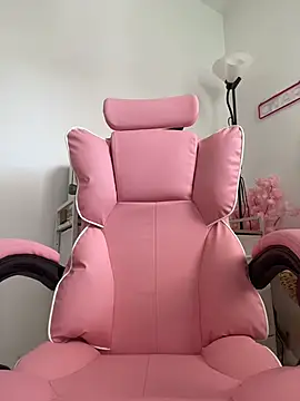 BabyFannyxx online show from July 5, 2026, 2:13 pm