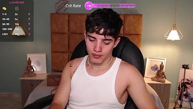 Snapshot of AlejooTwink chatting on February 28, 2025, 6:41 pm AlejooTwink online show from February 28, 2025, 6:41 pm